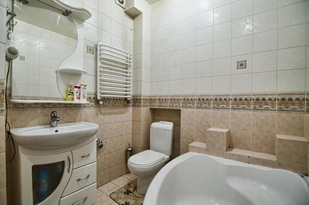 Apartment Hnatuka Center Львов Экстерьер фото